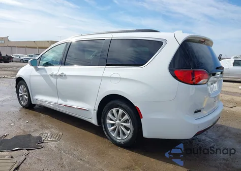 2017 Chrysler Pacifica Touring-L from USA, damaged, VIN 2C4RC1BG6HR719981